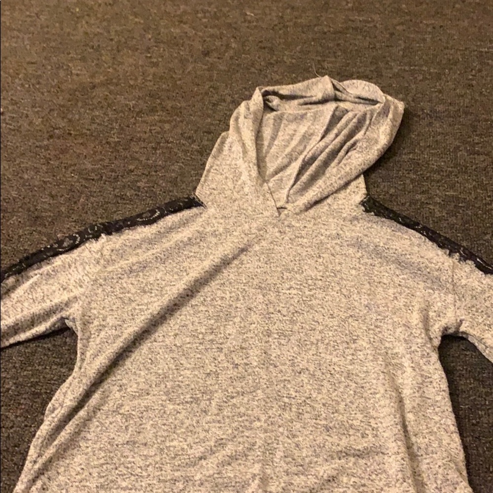 Long sleeve hoodie